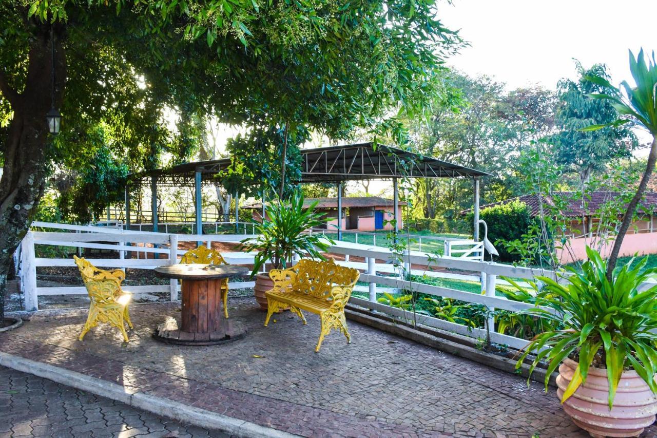 Hotel Fazenda Haras Olímpia Buitenkant foto
